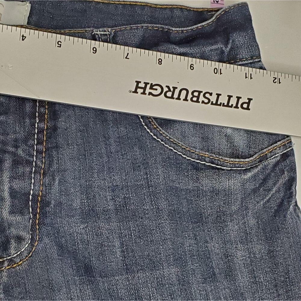 Blue Rag Intentionally Distressed Jeans - Picture 15 of 16